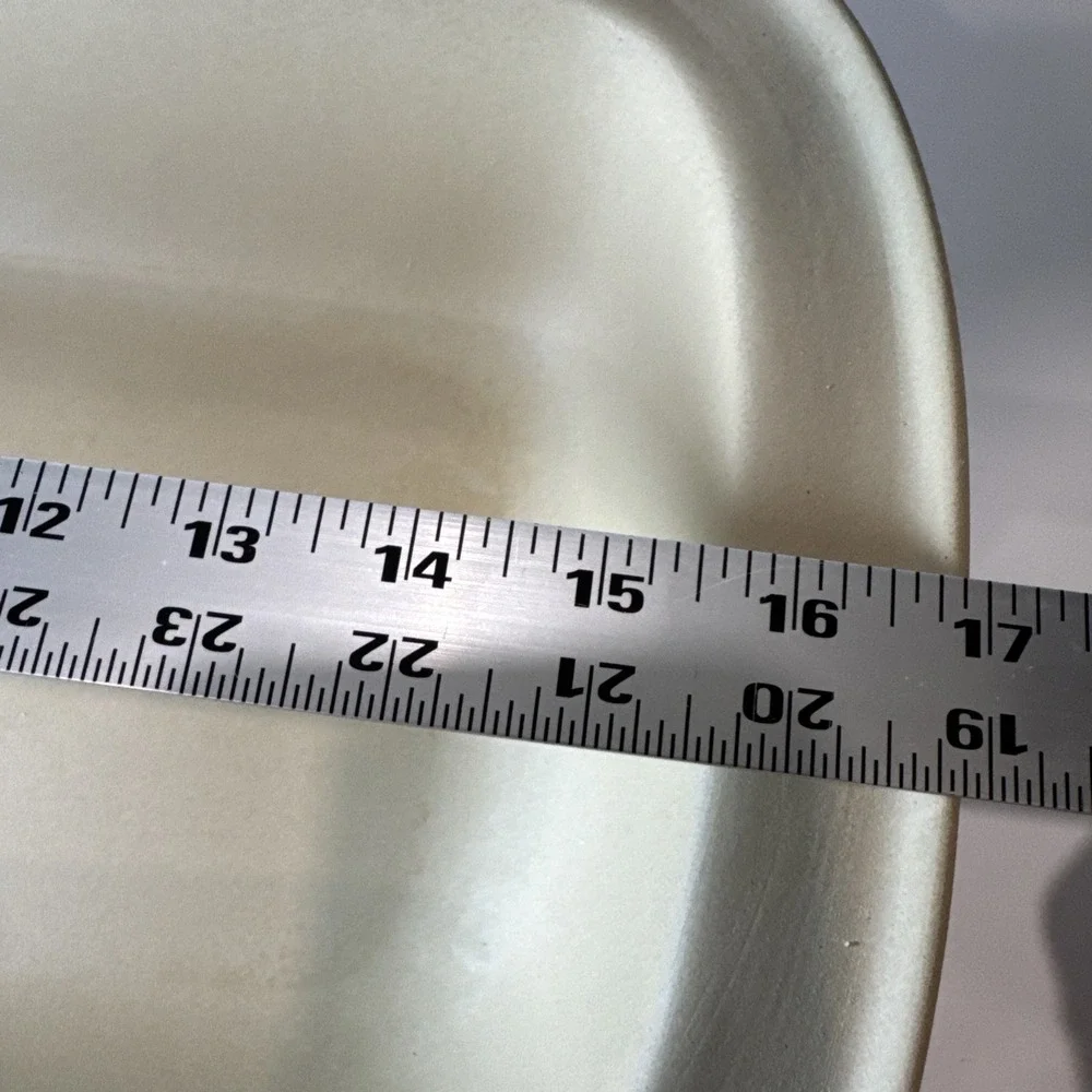 Pampered Chef Family Heritage Collection USA Lrg Stoneware Roasting Pan 17x11x4